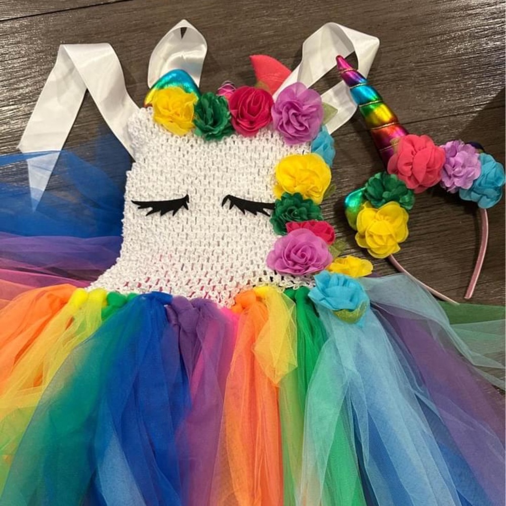 Unicorn dress up
